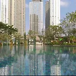 Central Park Mall - Madison Park Apartemen Free Wifi
